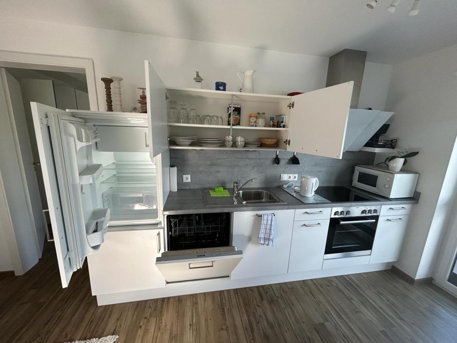 3 Zimmer Neubauwohnung In Der Schwaebischen Toskana Löwenstein Extérieur photo