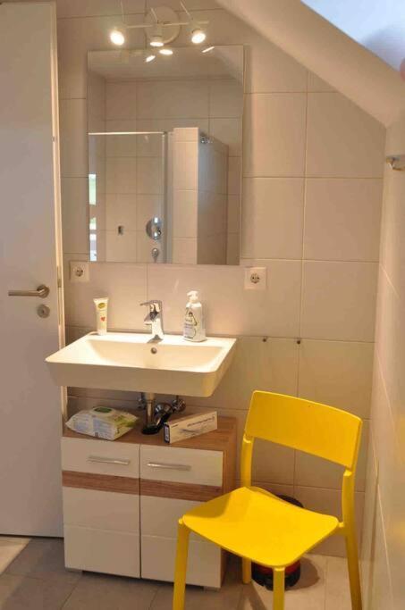 3 Zimmer Neubauwohnung In Der Schwaebischen Toskana Löwenstein Extérieur photo